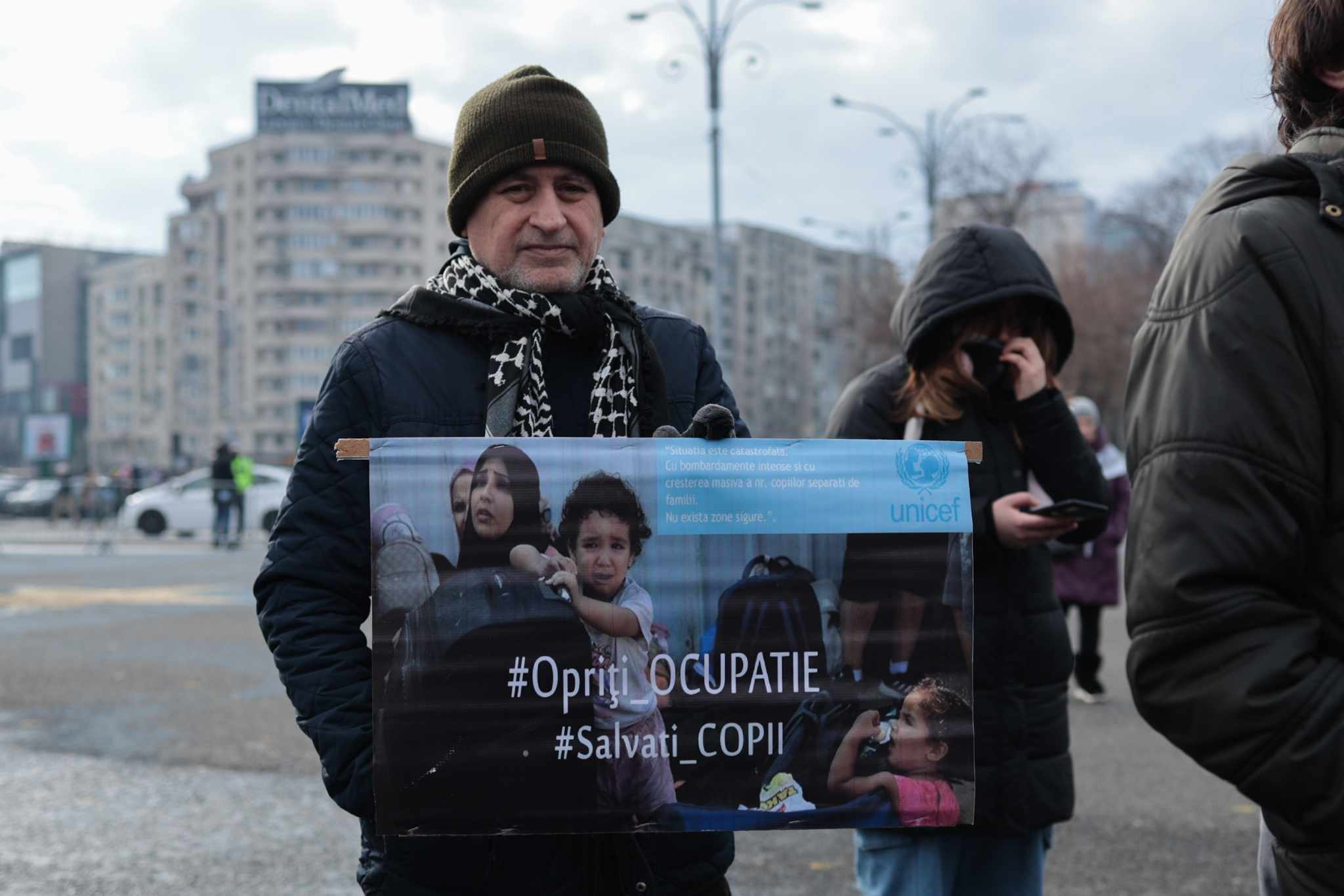 Un nou miting pro-Palestina în București. Circa 100 de persoane cer oprirea ostilităților din Gaza