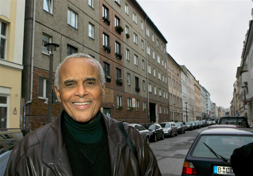 Harry Belafonte a murit. Legendarul cântăreț american avea 96 de ani