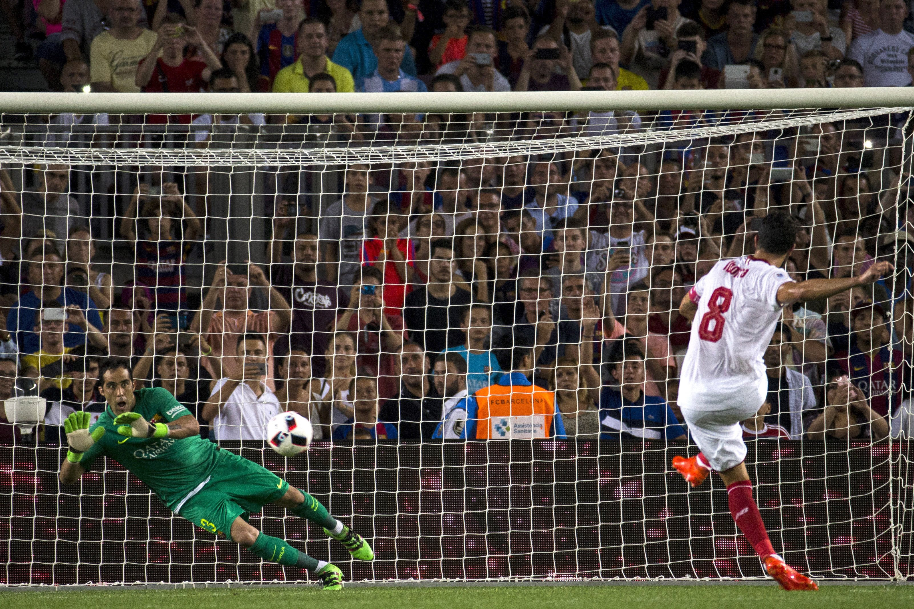Barcelona a câștigat pentru a 12-a oară Supercupa Spaniei. Messi, start perfect de sezon GALERIE FOTO
