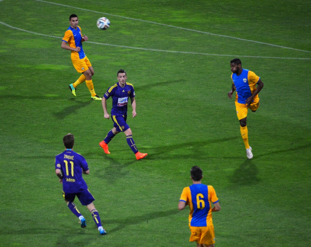 VIDEO/ Mutu a adus victoria Petrolului în meciul cu NK Maribor, în stil ”Panenka”