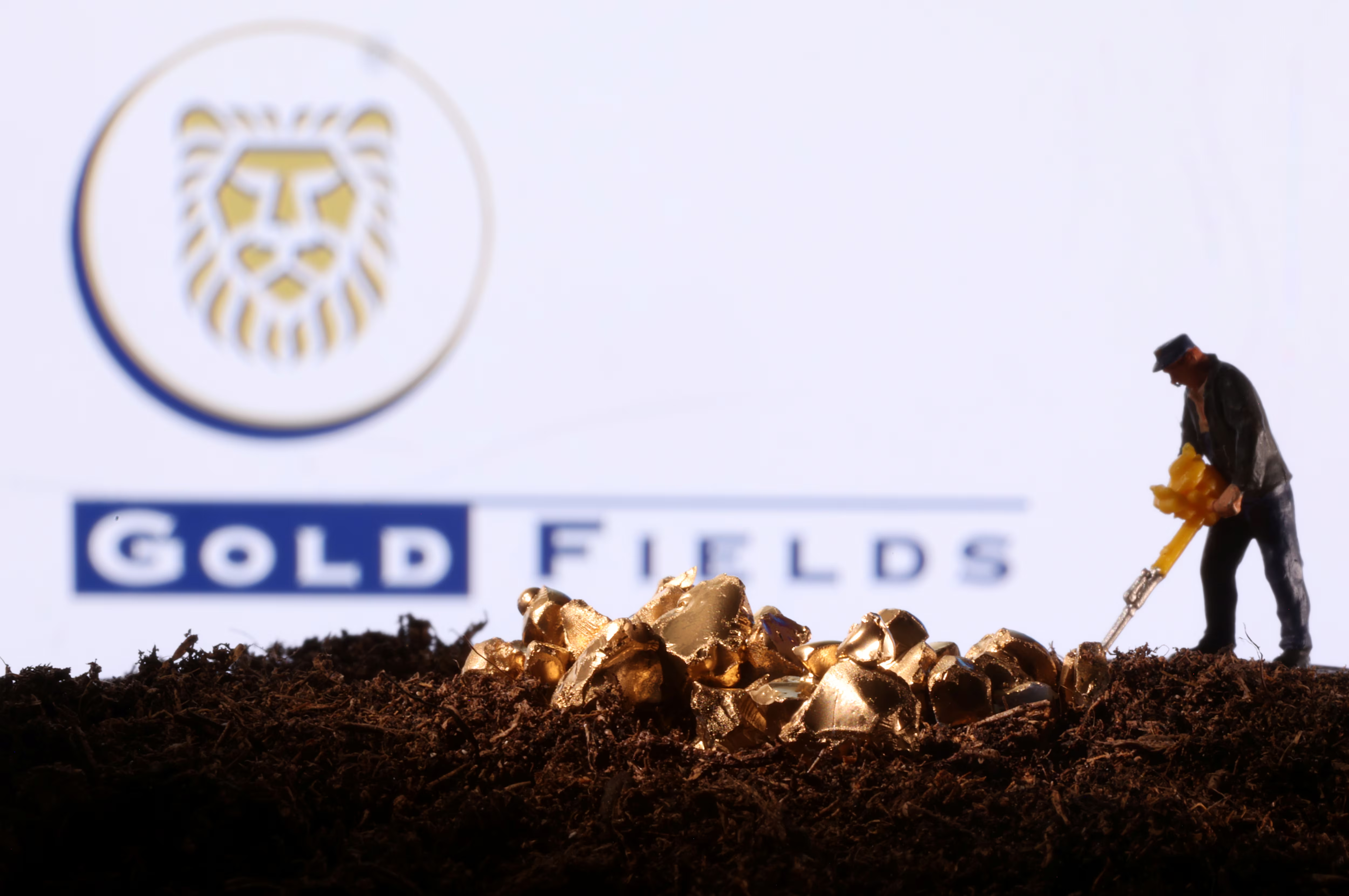 South Africa's Gold Fields to acquire Australia's Gold Road for $2.4 billion