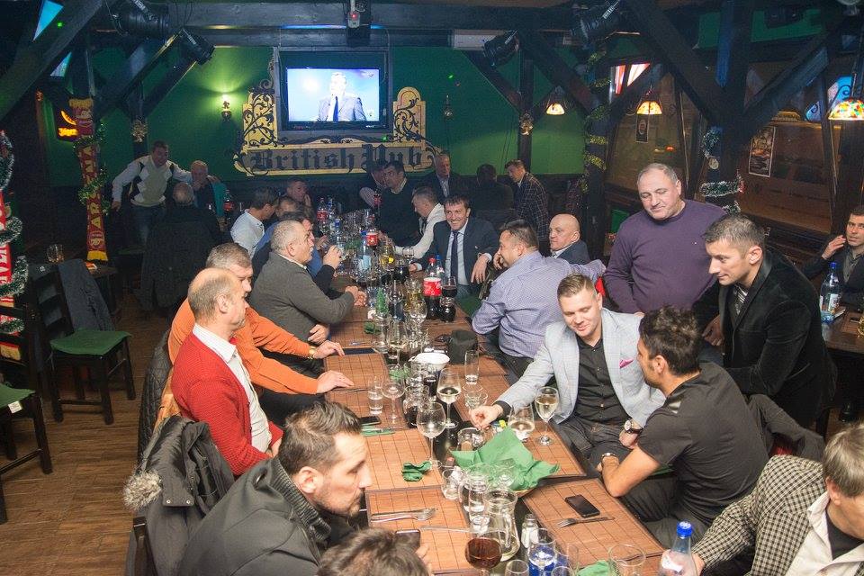 Generația 1999-2000 a celor de la FC Brașov s-a reunit. Patronul echipei: ”Mă bucur de acţiunile DNA-ului, altfel rămâneam fără ţară!”