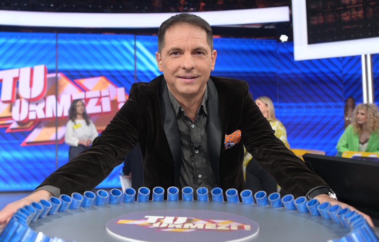 Mircea Badea, atac dur la adresa lui Dan Negru: „Nu e cult, în opinia mea, deloc”. L-a ironizat în direct la TV