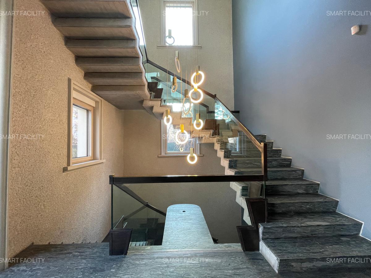 Recorduri imobiliare în România: Unde găsești cea mai ieftină casă și cât plătești pentru cea mai scumpă?