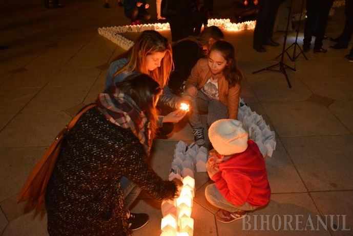 Ora Pământului 2017 în România. Spectacol inedit, după ce s-a stins lumina în mai multe orașe din țară | FOTO ȘI VIDEO