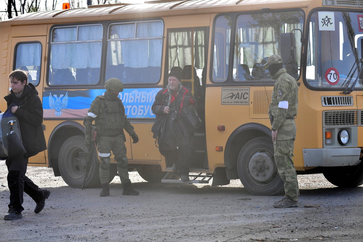 Război în Ucraina, ziua 72 | Rusia revendică zeci de atacuri cu rachete asupra Ucrainei. Noi încercări de evacuare a civililor din Azovstal