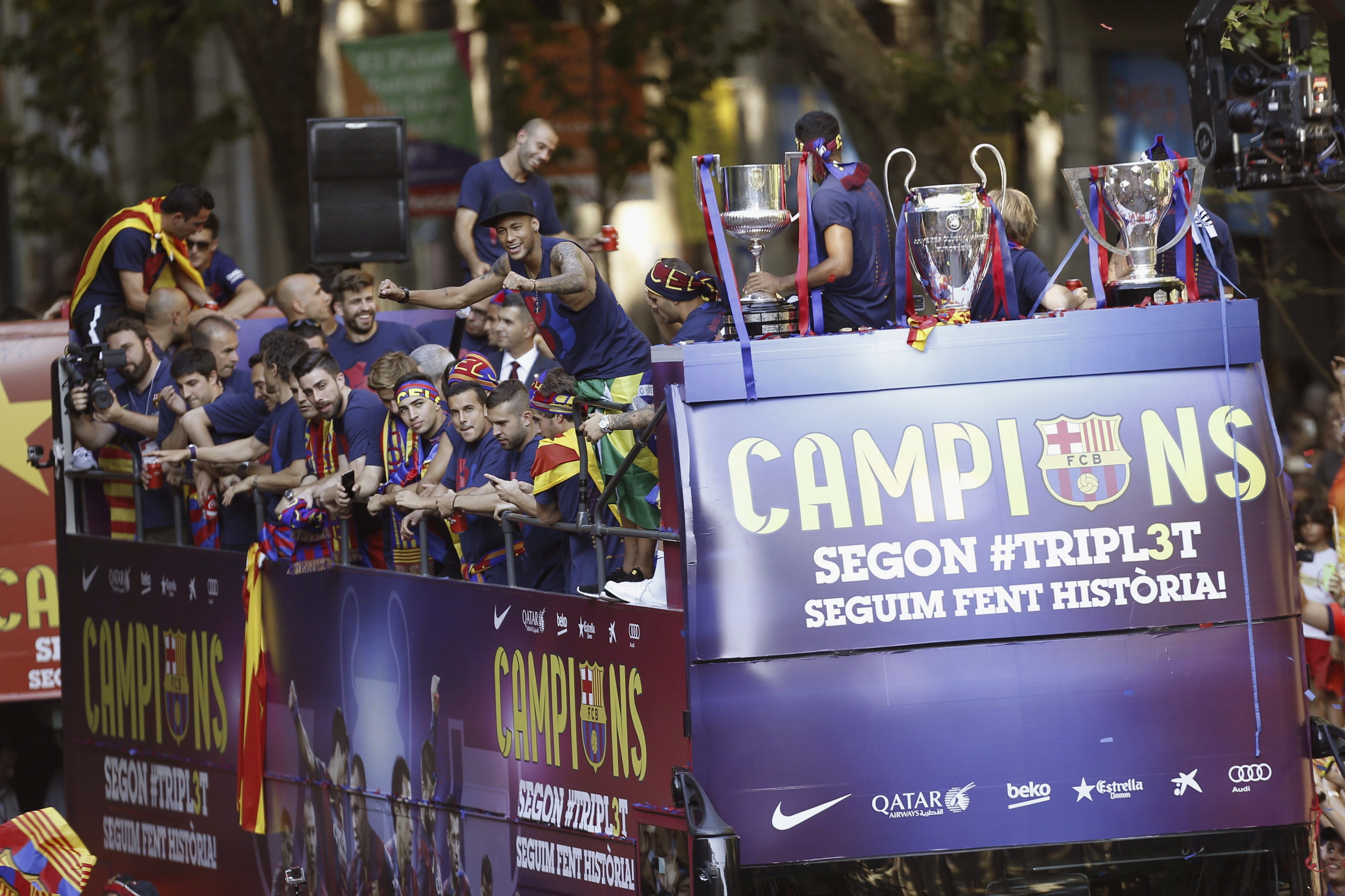 Fiestă în Barcelona. Campionii Europei au sărbătorit TRIPLA / FOTO&VIDEO