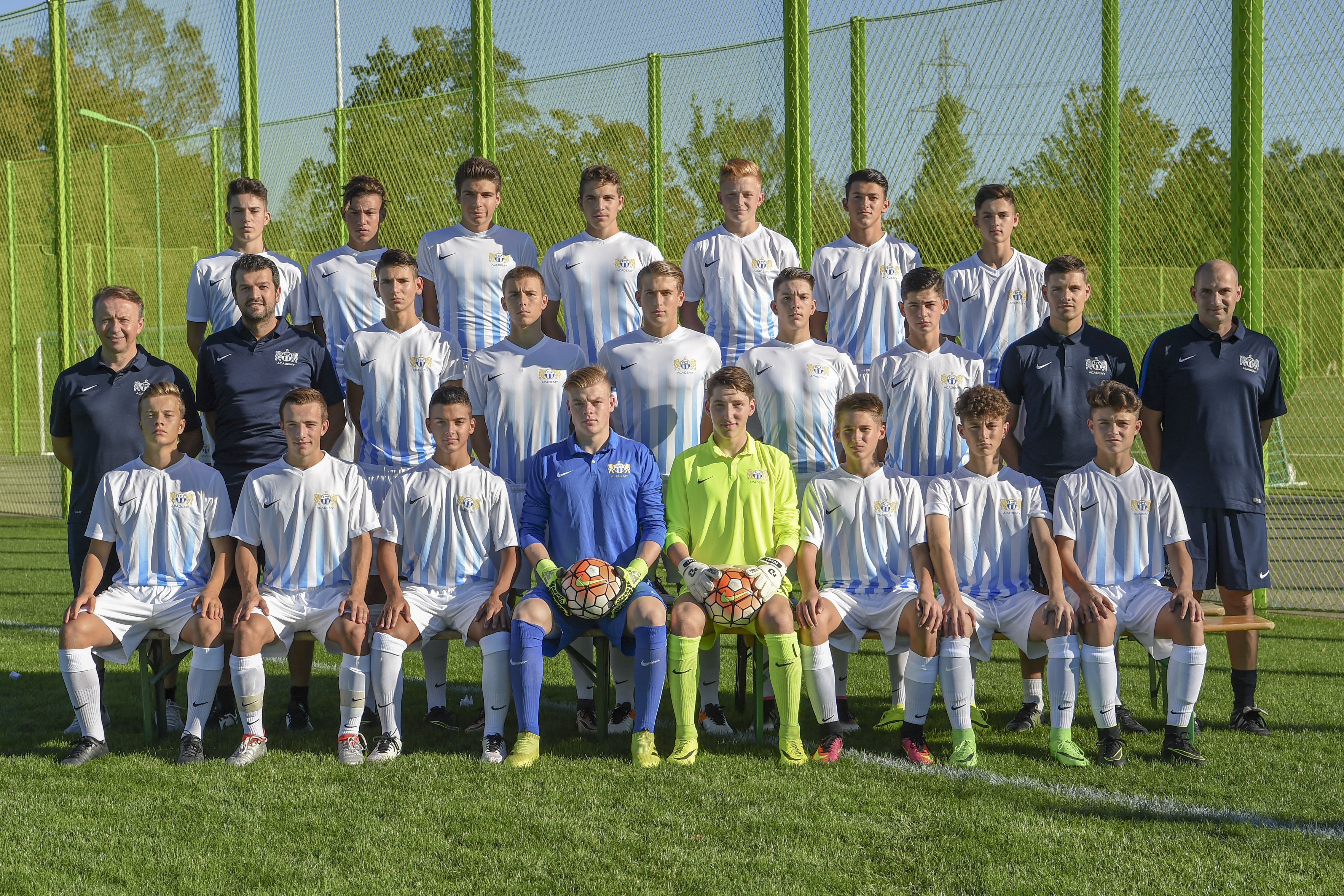 Liga Europa. FC Zurich - Steaua (joi, 22.05, Dolce, Pro TV). Alex Herlea, fundaș româno-elvețian de la FCZ, anticipează viață grea pentru băieții lui Reghe: ”Va fi 1-0 sau 1-1!” | FOTO