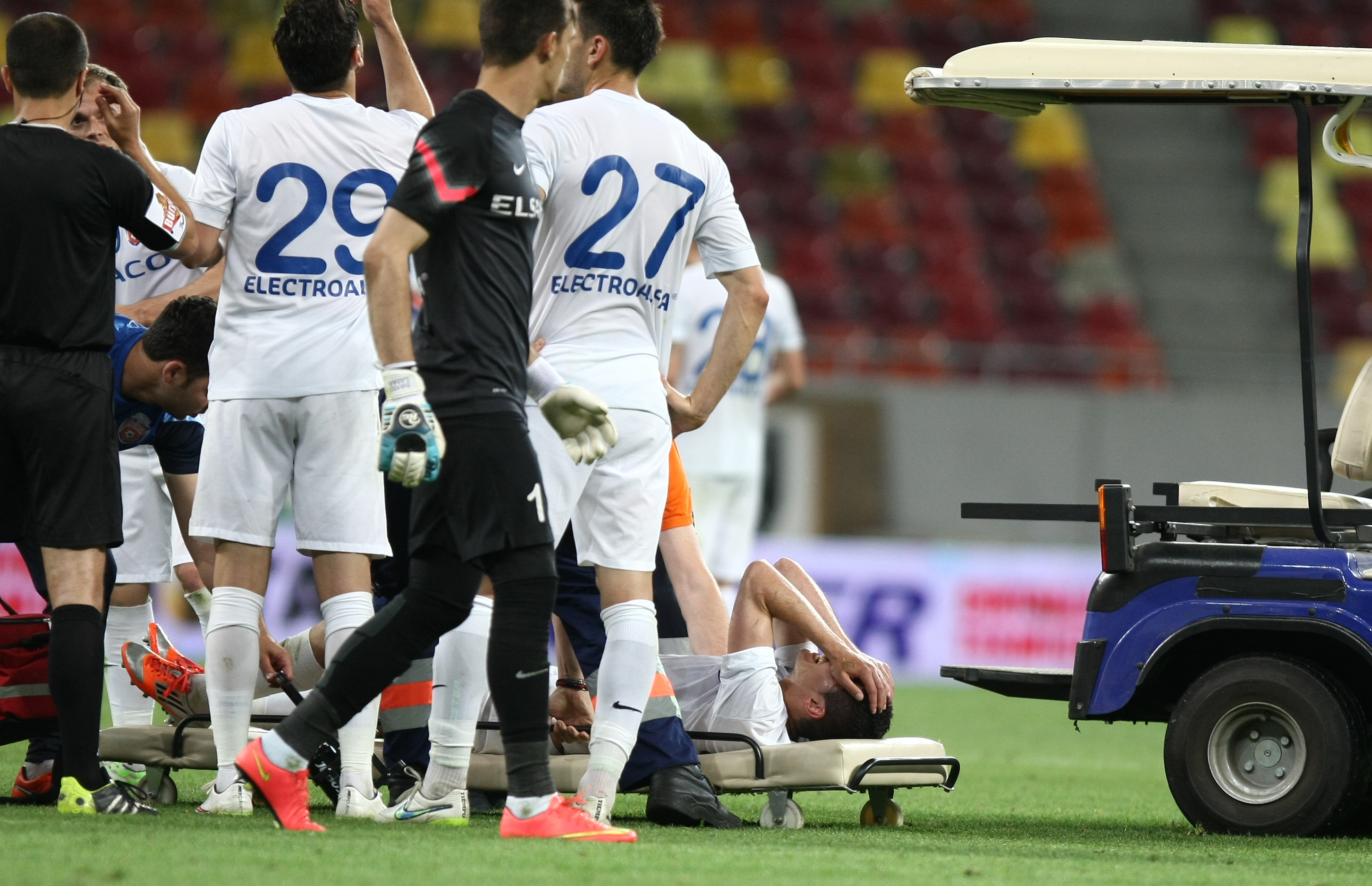 ASTRA - ASA 3-1 şi STEAUA - FC BOTOŞANI 2-0. Rocada mare / VIDEO