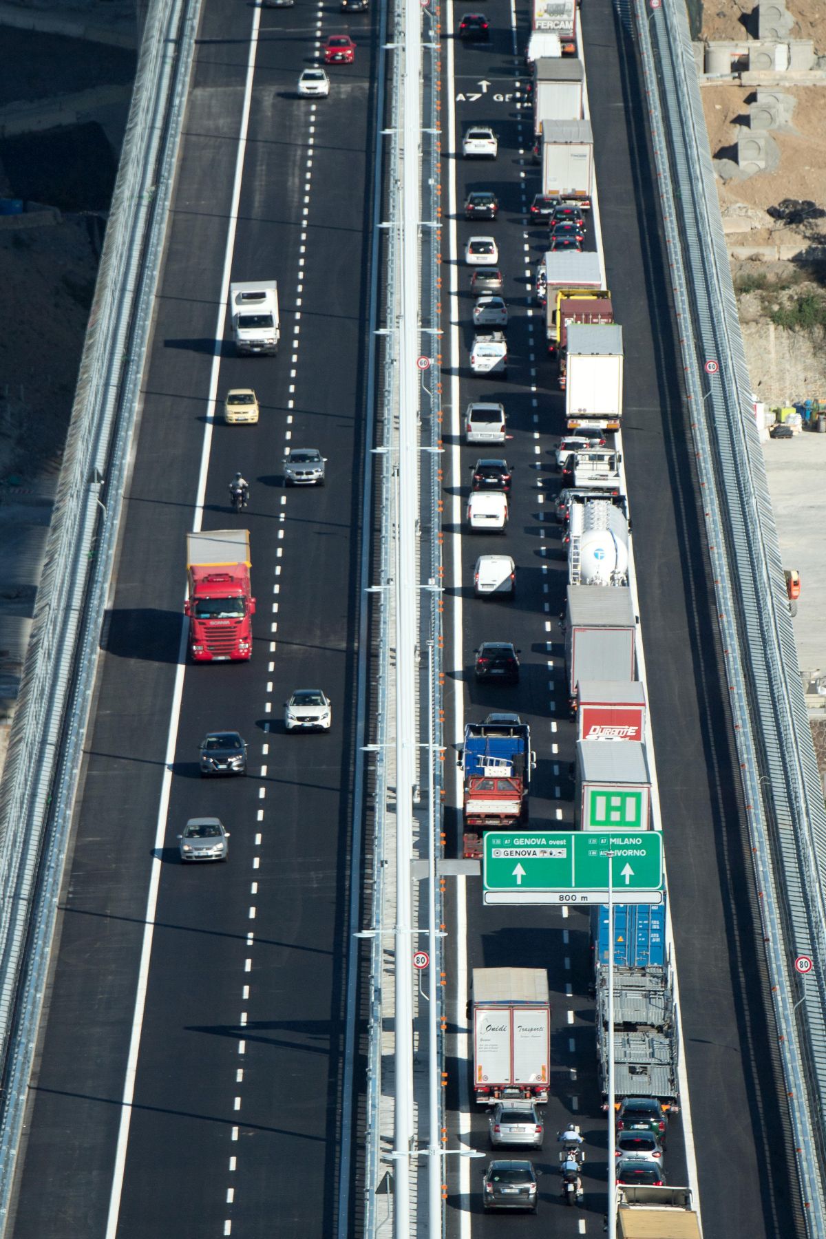 Săptămâna în imagini | Furie și disperare după tragedia din Beirut, un pic de optimism în Genova, la inaugurarea noului pod