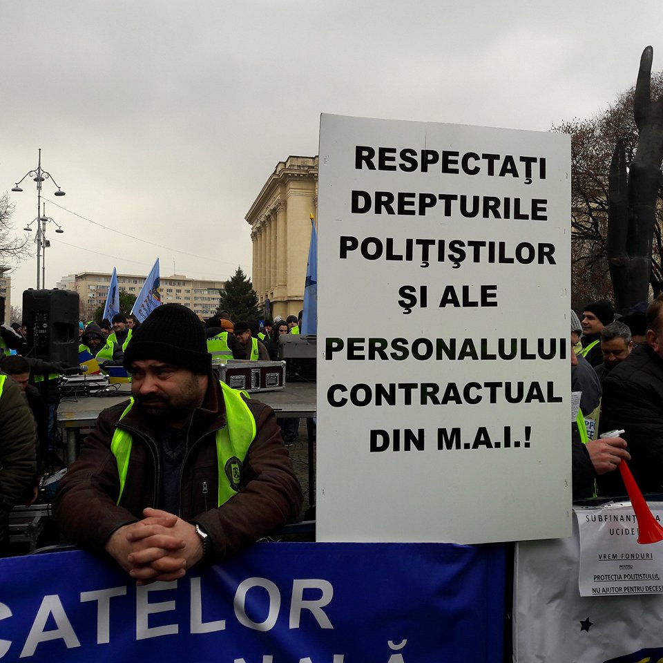 FOTO & VIDEO | Protest al sindicaliștilor din poliție și penitenciare. Reacția MAI