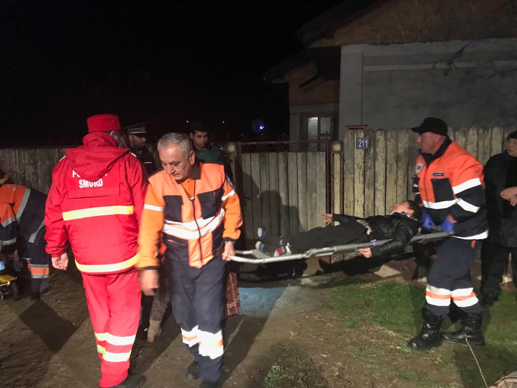 Un tată și fiul său de nouă ani au scăpat cu viață în mod miraculos dintr-un accident cumplit| FOTO/VIDEO