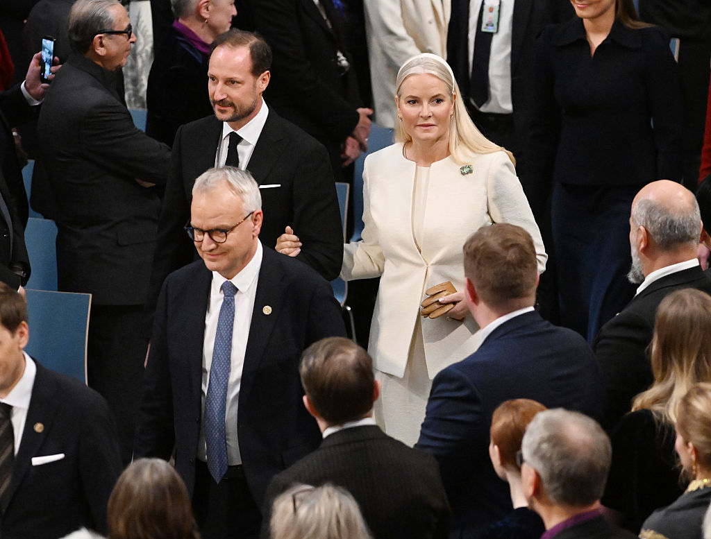 Prințesa Mette-Marit din Norvegia ar mai avea doar un an de trăit. Starea de sănătate i s-a agravat, iar medicii au inclus-o pe lista de așteptare pentru transplant pulmonar