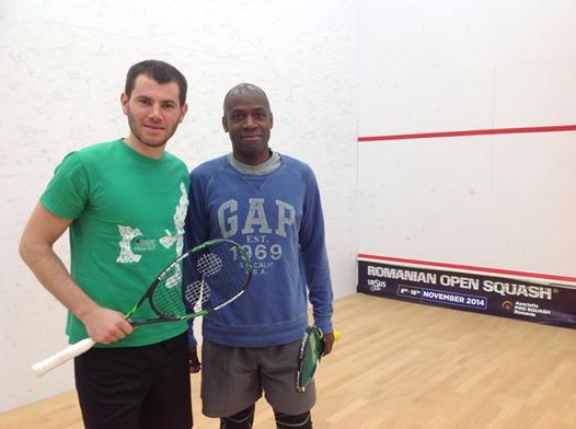 Avem antrenor străin, pe gratis, la națională! Totul despre squash și lumea lui aparent exclusivistă