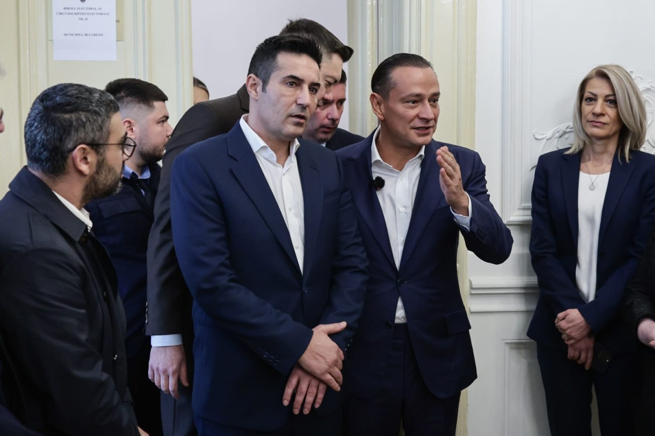 Daniel Băluţă şi-a depus candidatura la Primăria București fără Grindeanu. A venit cu Manda, Firea, Manole și Costoiu. De ce a lipsit șeful PSD