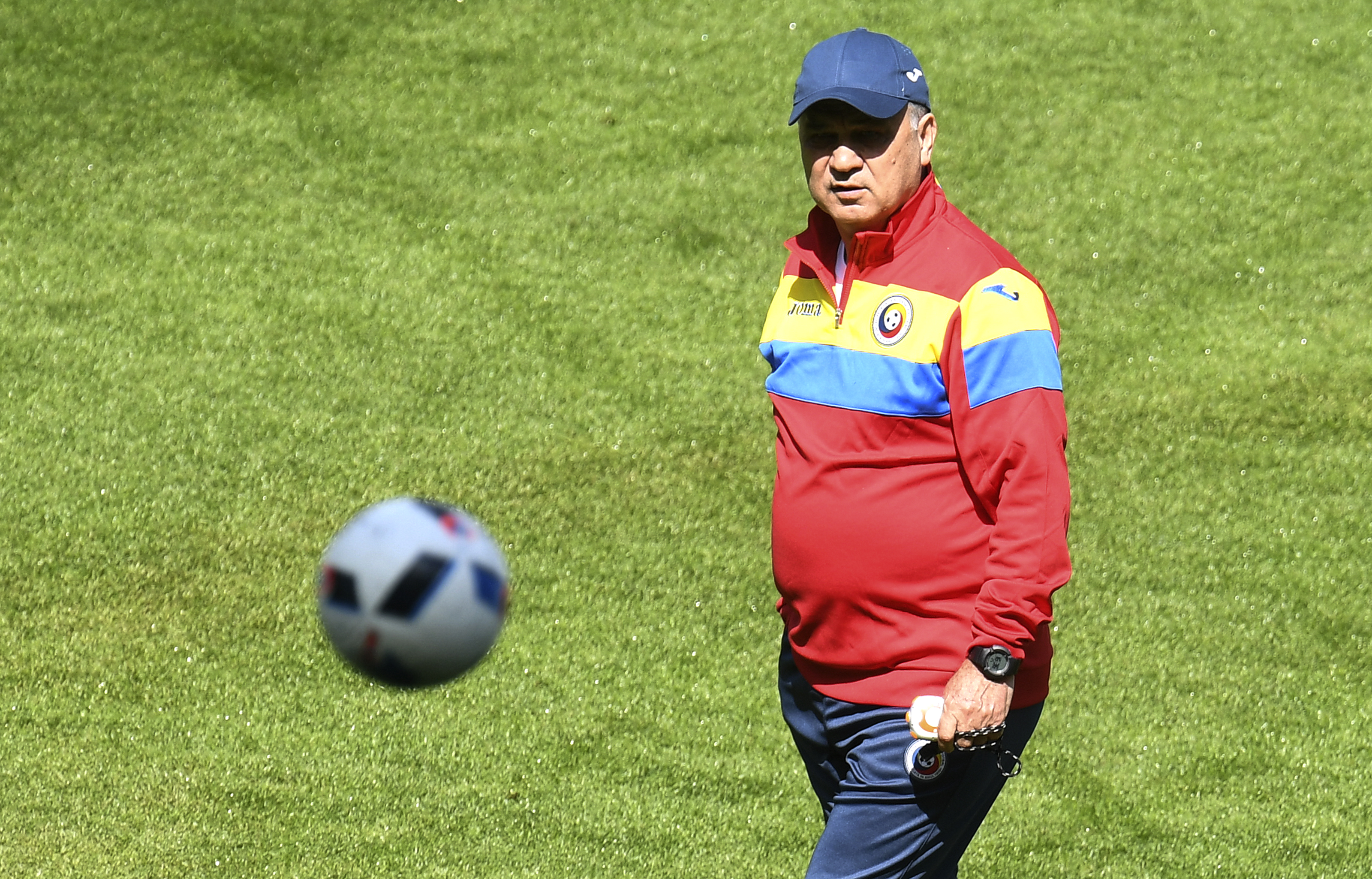 Euro 2016. Tricolorii au efectuat antrenamentul oficial pe Stade de France, ultimul înaintea meciului cu ”Les Bleus” (vineri, ora 22:00). Zâmbete și uimire / GALERIE FOTO și VIDEO