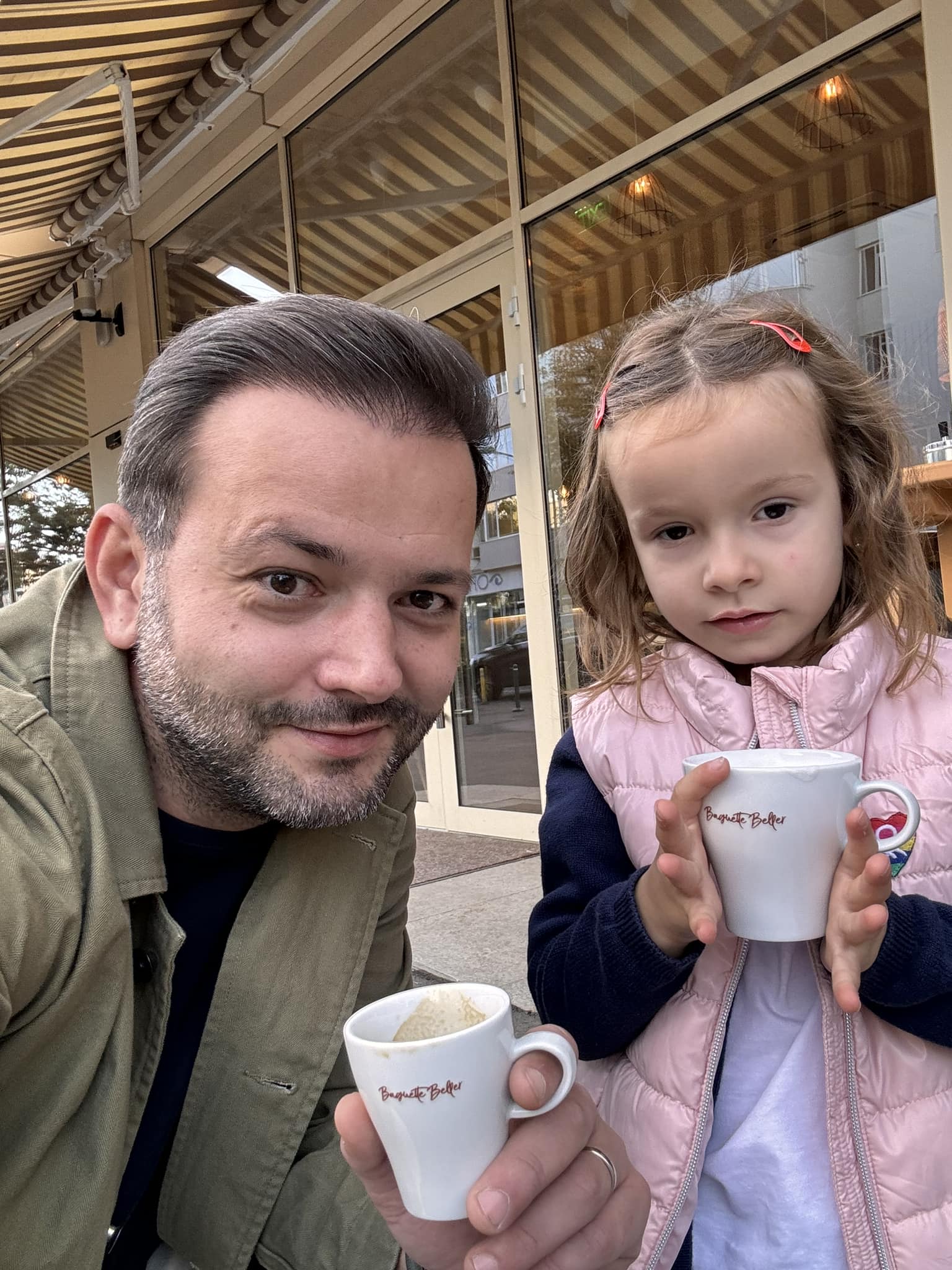 Roua, fiica lui Mihai Morar, își face debutul pe marile ecrane la doar 4 ani: „A trebuit să semnez pe 100 de ani”