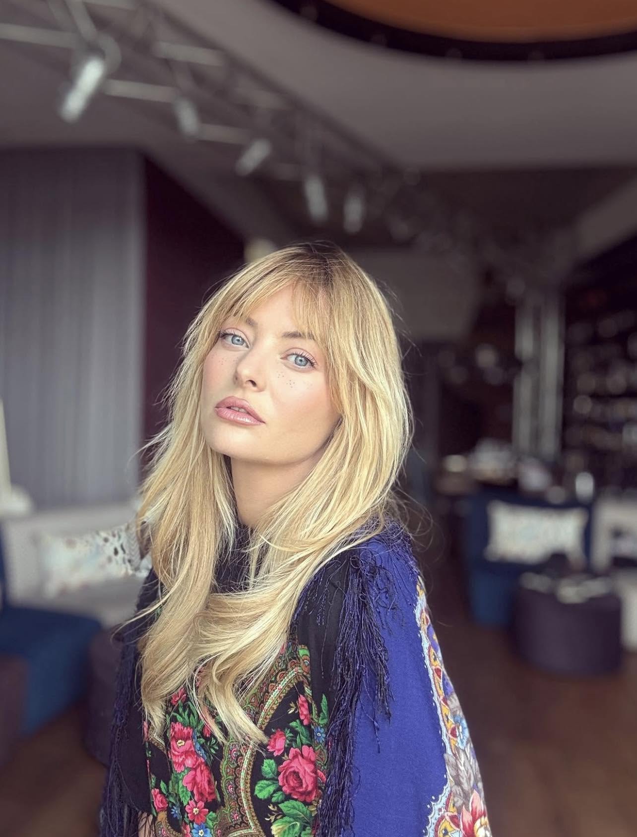 Delia recunoaște sincer ce și-ar dori să îmbunătățească la ea. Artista face schimbări importante. „Nu ai cum să trăiești așa”