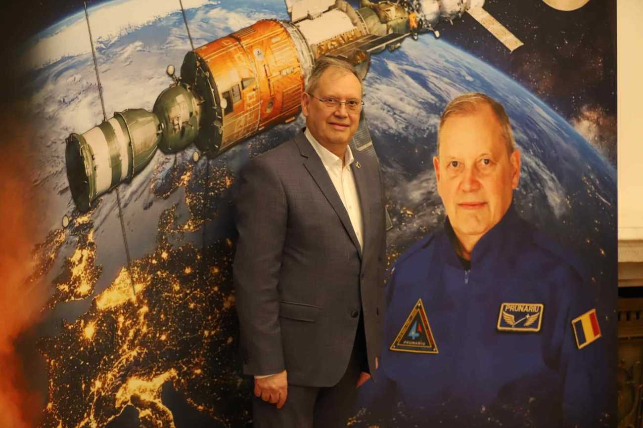 Dumitru Prunariu, singurul român care a zburat în Cosmos, aniversat în Senat după 45 de ani de la misiunea Soyuz 40