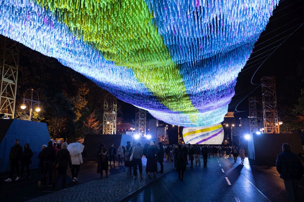 Germania marchează 30 ani de la căderea Zidului Berlinului. Atmosfera sumbră domină ceremoniile din capitala Germaniei