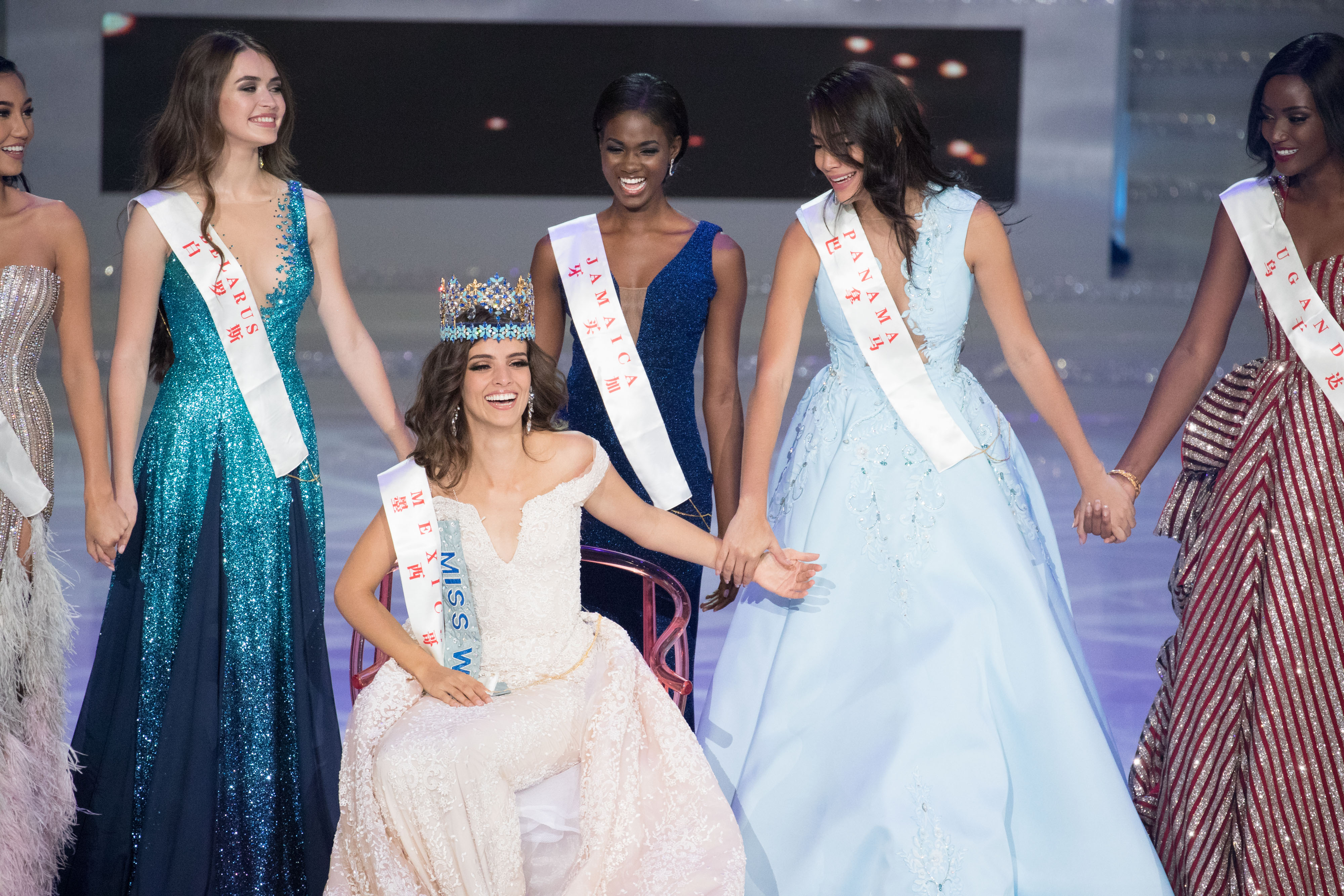 A fost aleasă câștigătoarea Miss World 2018. Cum arată cea mai frumoasă femeie - FOTO