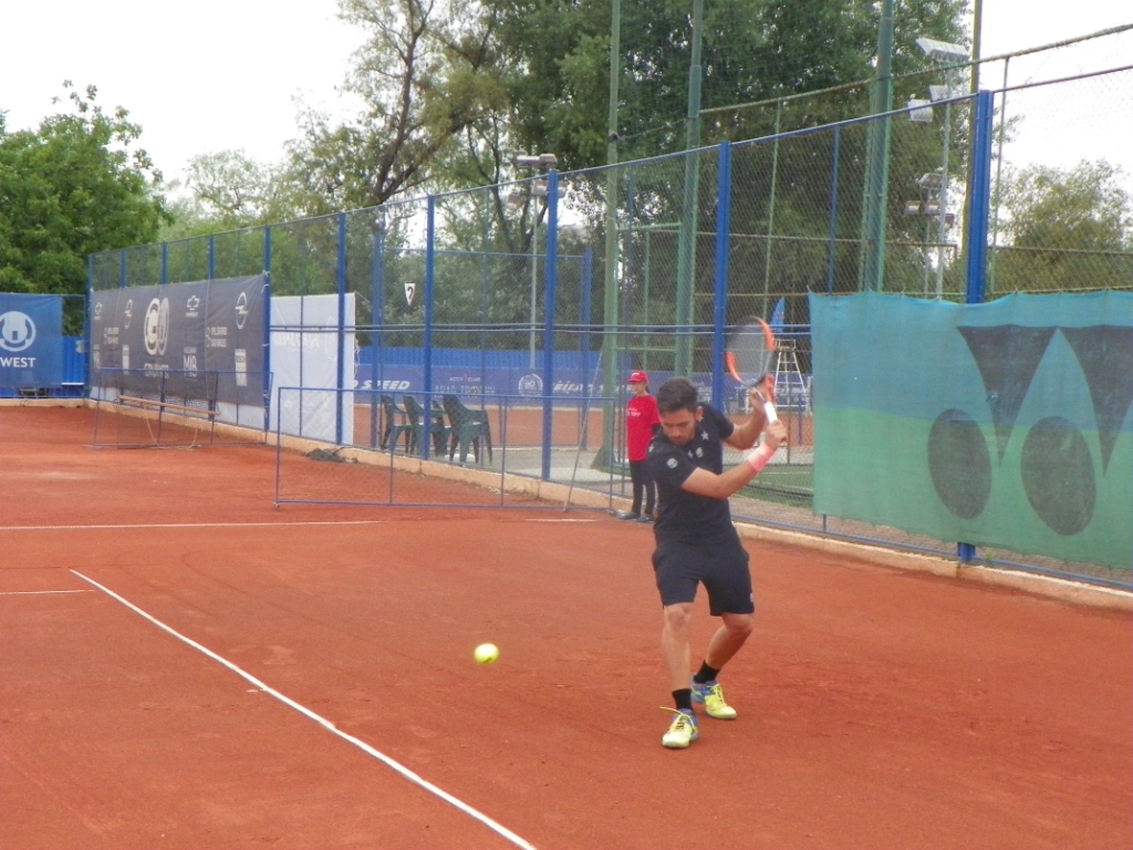 Finală românească la Activ Club Arad Trophy: Nicolae Frunză l-a învins pe Petru Alexandru Luncanu / FOTO