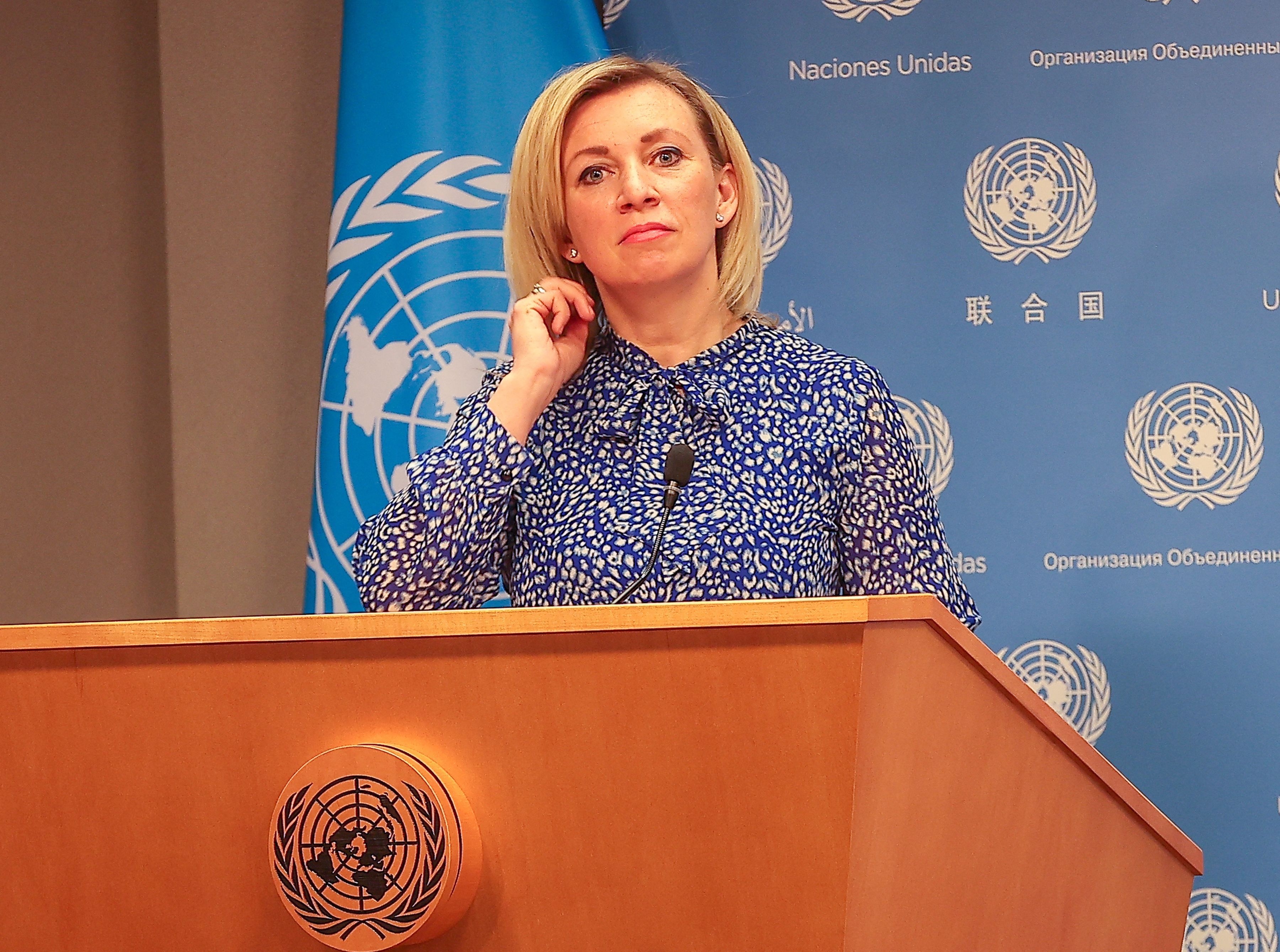 O fostă deputată rusă spune că Serghei Lavrov și Maria Zaharova au avut și o relație intimă. „În rândul elitelor e la modă să ai două familii”
