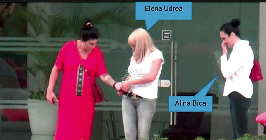 Elena Udrea locuia într-un imobil de lux în San Jose, Costa Rica, unde chiria era exorbitantă. Mânca la restaurante de fițe și plătea numai cash