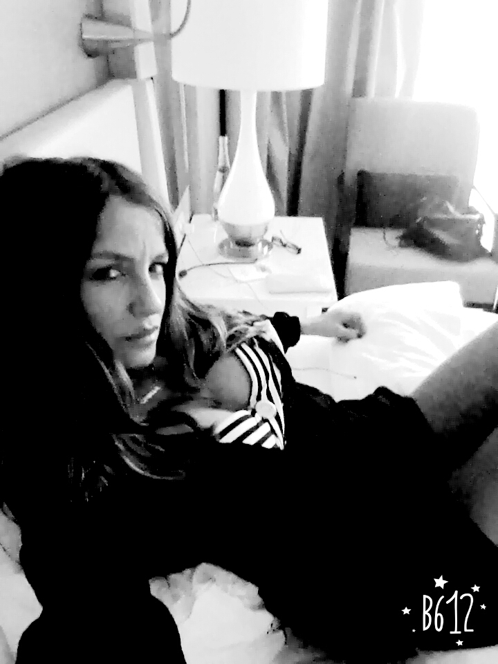 Tania Budi, fotografie DE INFARCT, în așternut | FOTO ÎN ARTICOL
