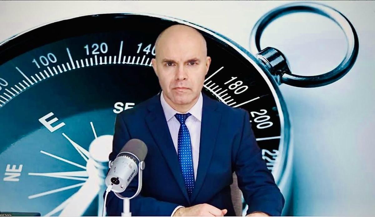 Elena Lasconi, caracterizată de Daniel Funeriu în emisiunea „La Măruță”: „O doamnă și-a asumat această competiție foarte dură”