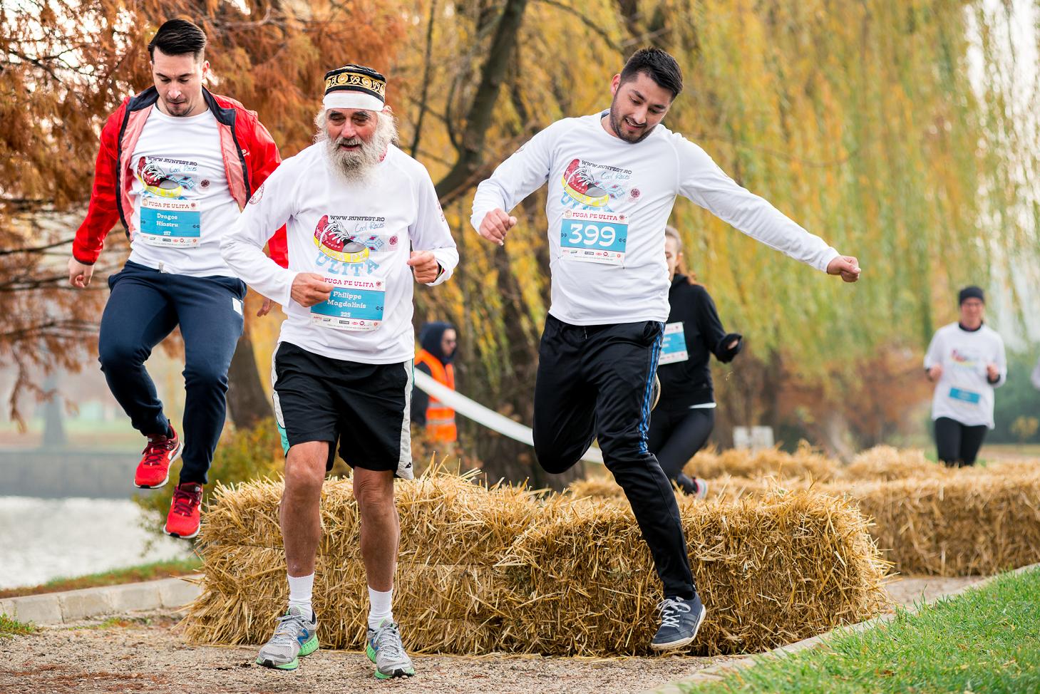 Jocurile copilăriei la RUNFEST - Fuga pe uliță. Sute de concurenți s-au bucurat de o cursă distractivă / GALERIE FOTO