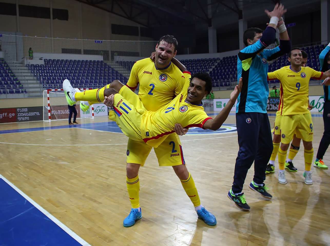 Cine este brazilianul Savio Valadares, jucătorul care a calificat România la Europenele de futsal. Povestea sud-americanilor din națională și a ”Pătatului”