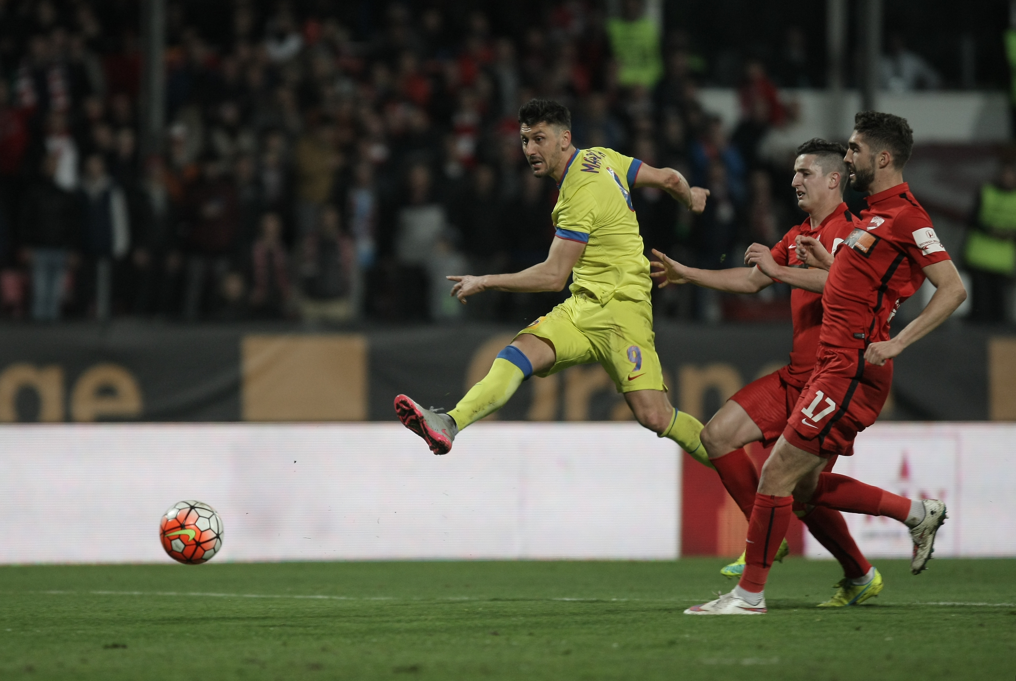 Andrei Marc i-a cerut iertare lui Marica. Atacantul a plecat la Dubai, la vraci