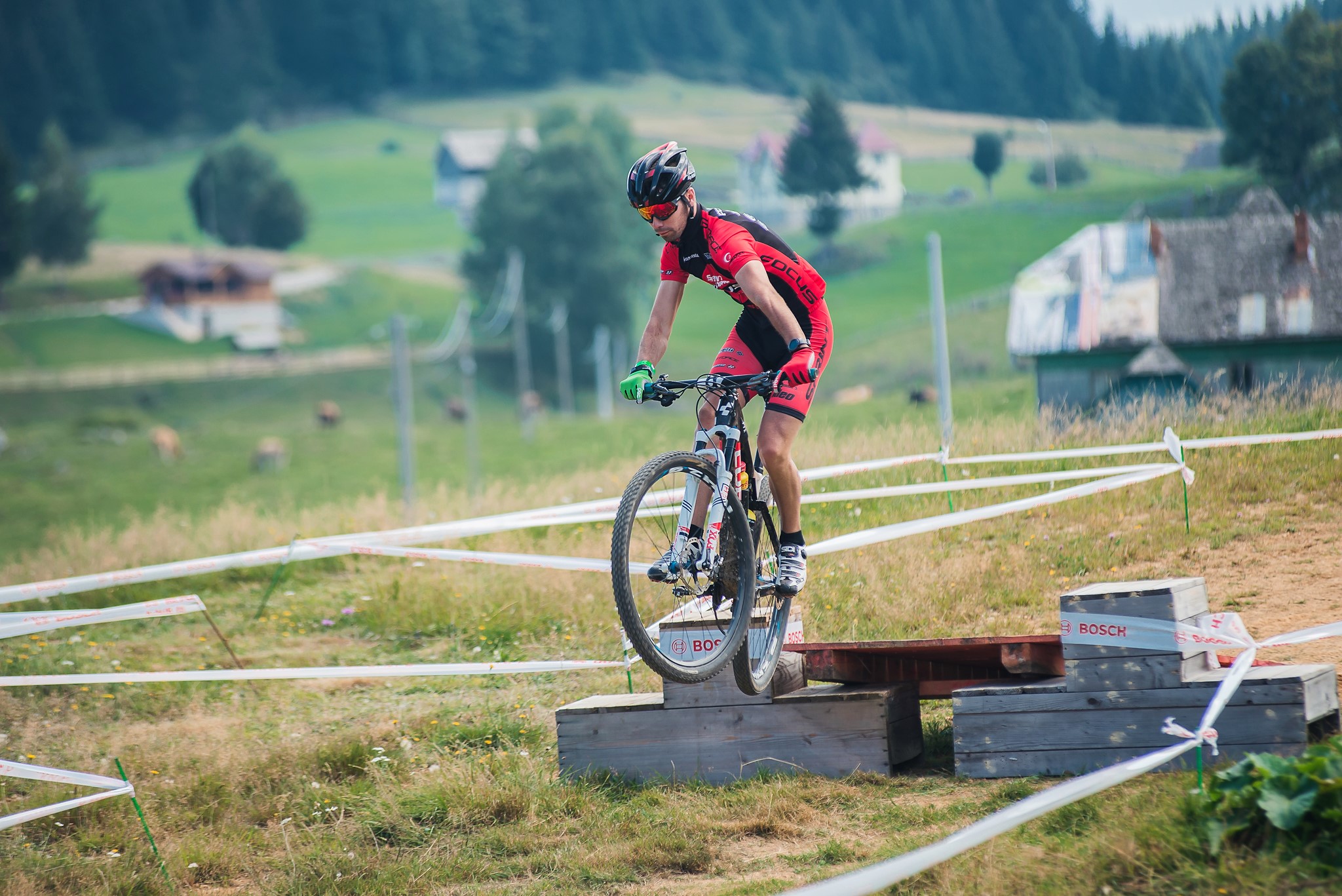 Carpathian MTB Epic 2018. Ariane Lüthi și Peeter Pruus, încoronați în Carpați | FOTO