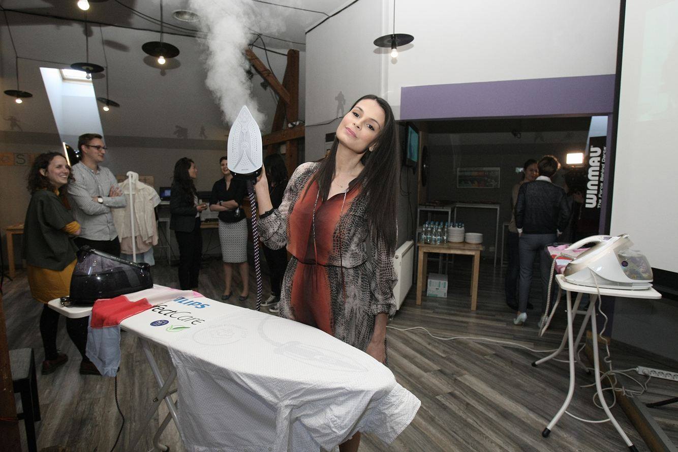 Anca Serea a participat la un eveniment, deși poate naște în orice moment | GALERIE FOTO