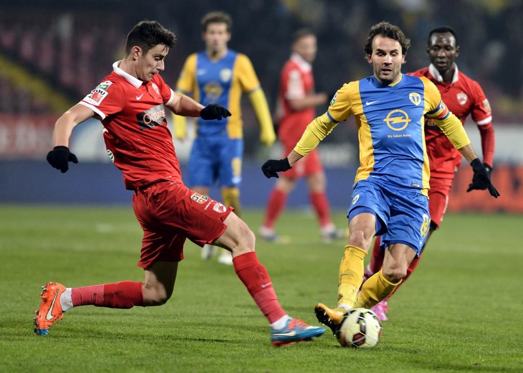 VIDEO / Liga I: FC Dinamo - Petrolul Petrolul 0-0. SFÂNTUL MARC! 