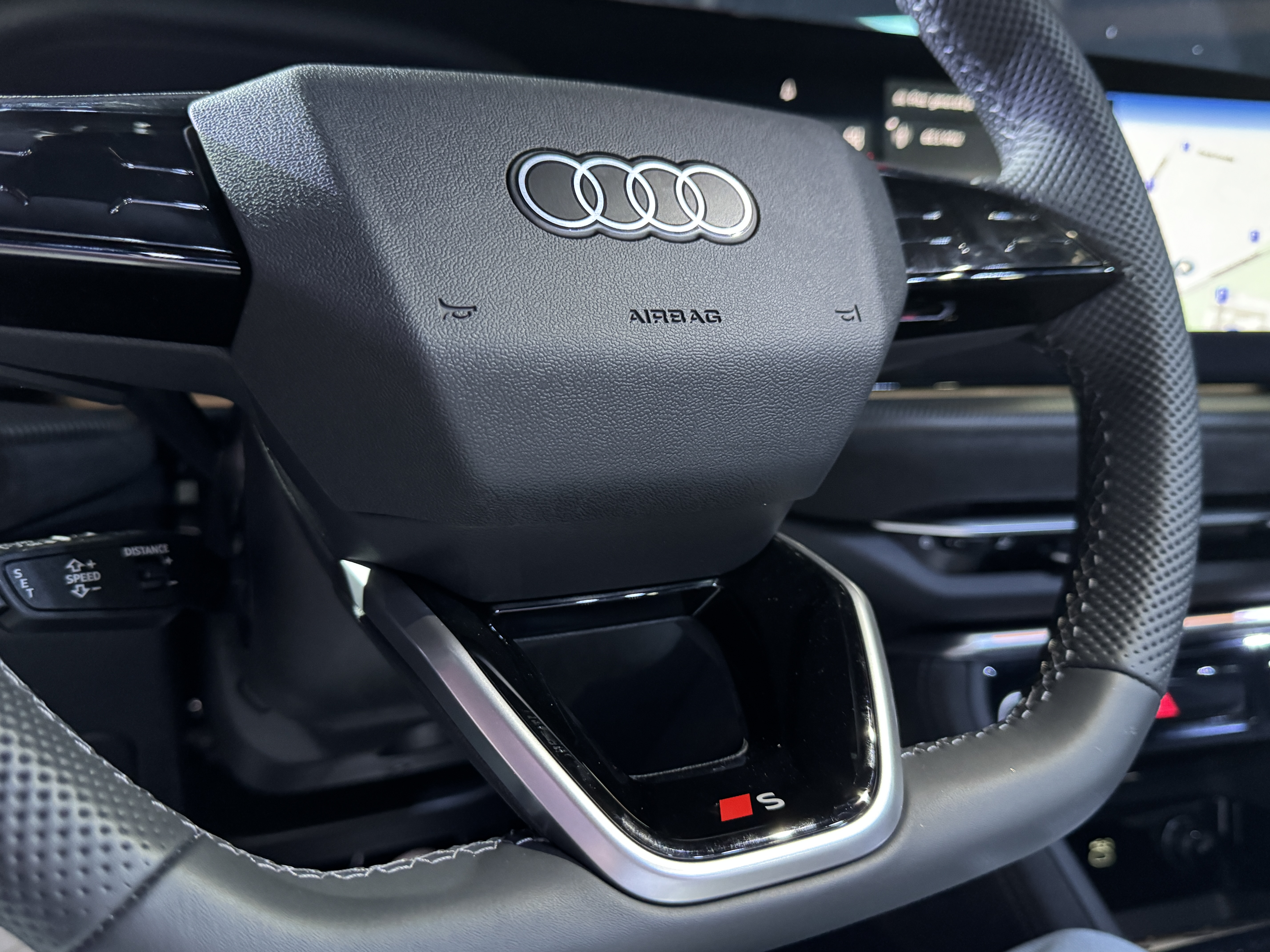 Audi Q5 2025 a fost lansat oficial în România: care sunt prețurile noului SUV | Video