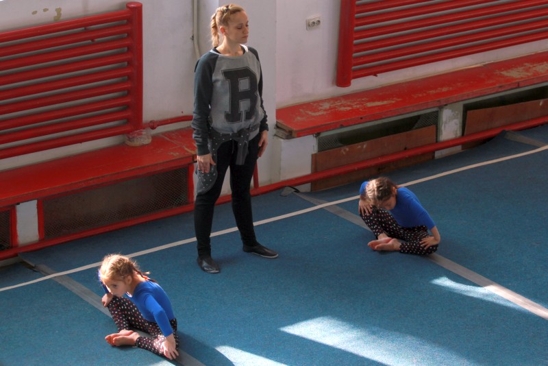 O zi din viața unor gimnaste: cu cântec spre sală, înainte! (EPISODUL 2) / FOTO&VIDEO