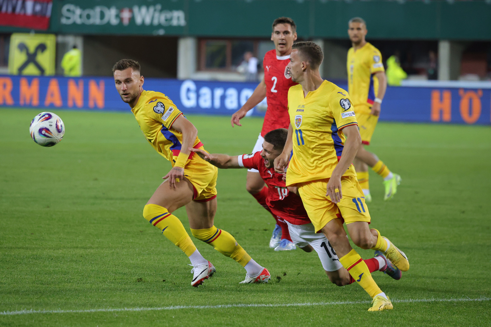 Austria - România 2-1, în preliminariile CM 2026. Tricolorii s-au înclinat în Austria. Golul marcat de Tănase în ultimul minut nu a fost suficient