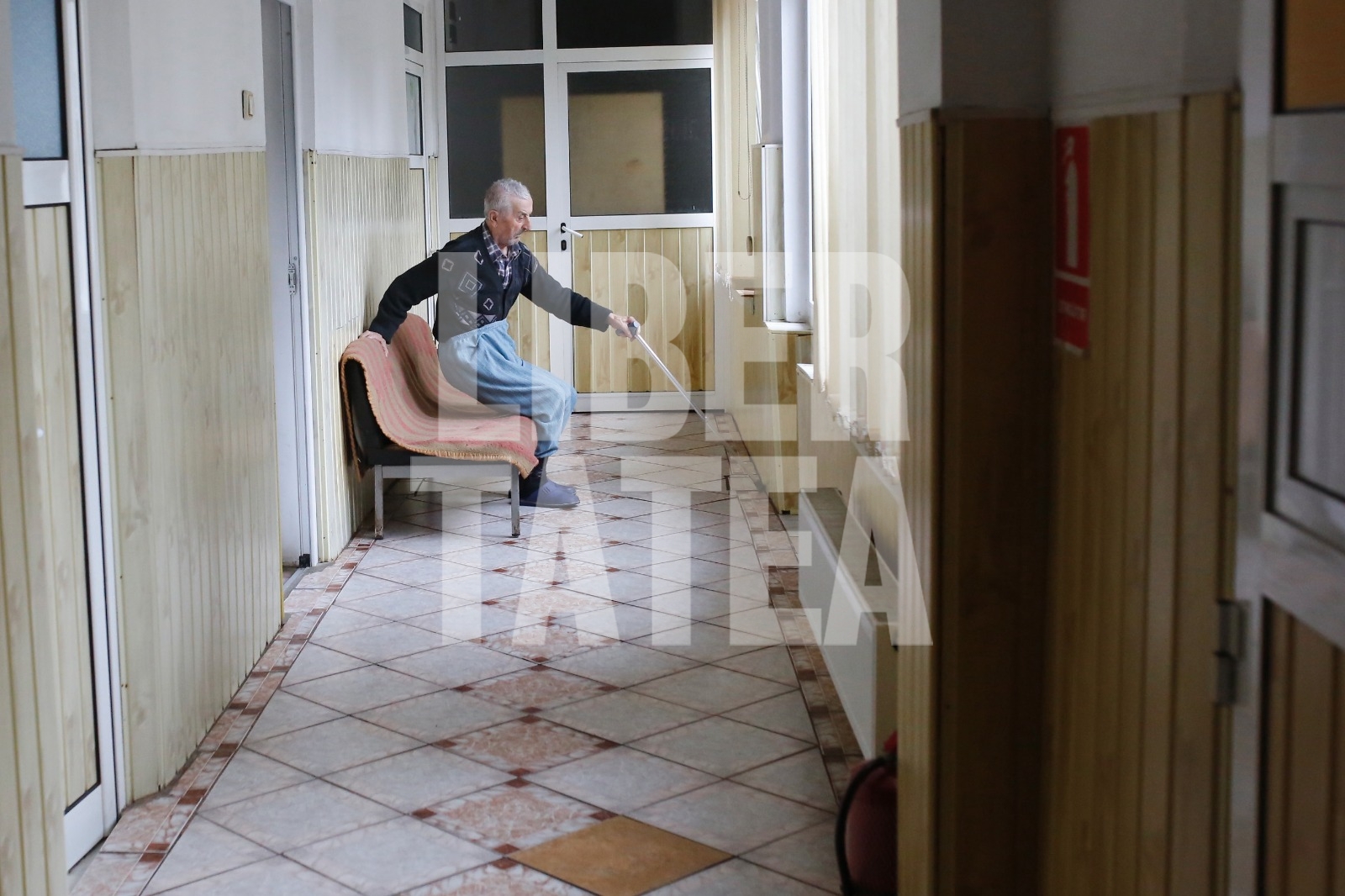 GALERIE FOTO| Azilul de bătrâni Vintilă Vodă, din județul Buzău, riscă să fie închis din lipsa finanțării. Ce spun asistații, directorul centrului și autoritățile