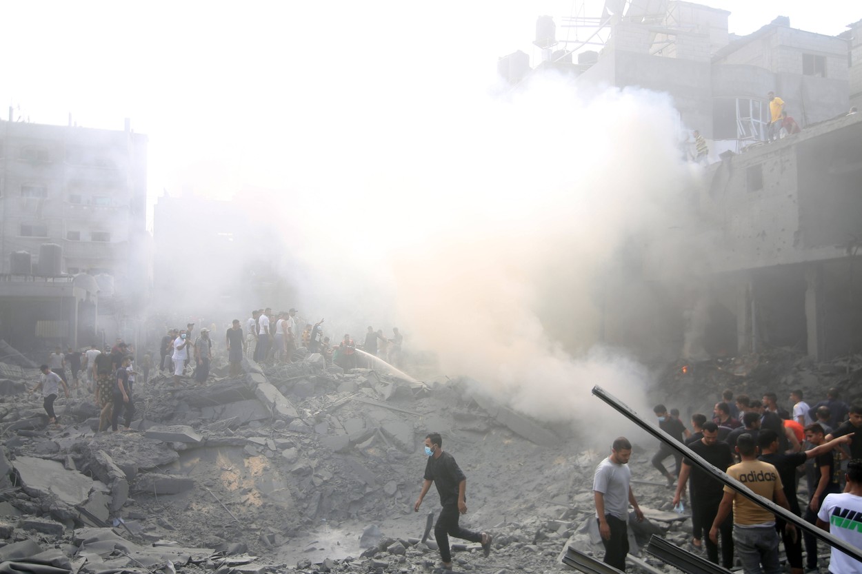 Război Israel-Hamas: Netanyahu anunță că riposta „abia a început”. „Îi lovim cu o putere fără precedent”. Trupele israeliene, raiduri locale în Gaza, după ultimatumul dat civililor
