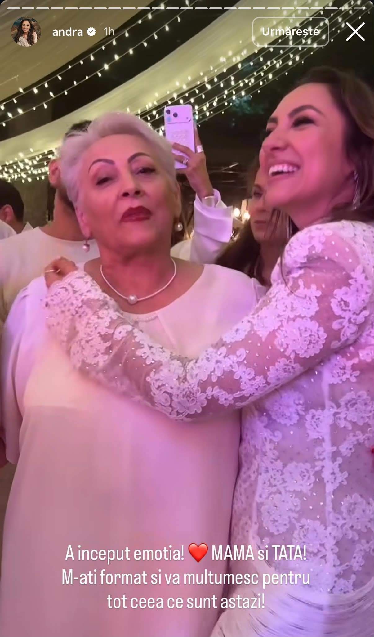 Imagini emoționante cu Andra și mama ei la petrecerea aniversară a artistei. „M-ați format și vă mulțumesc pentru tot”
