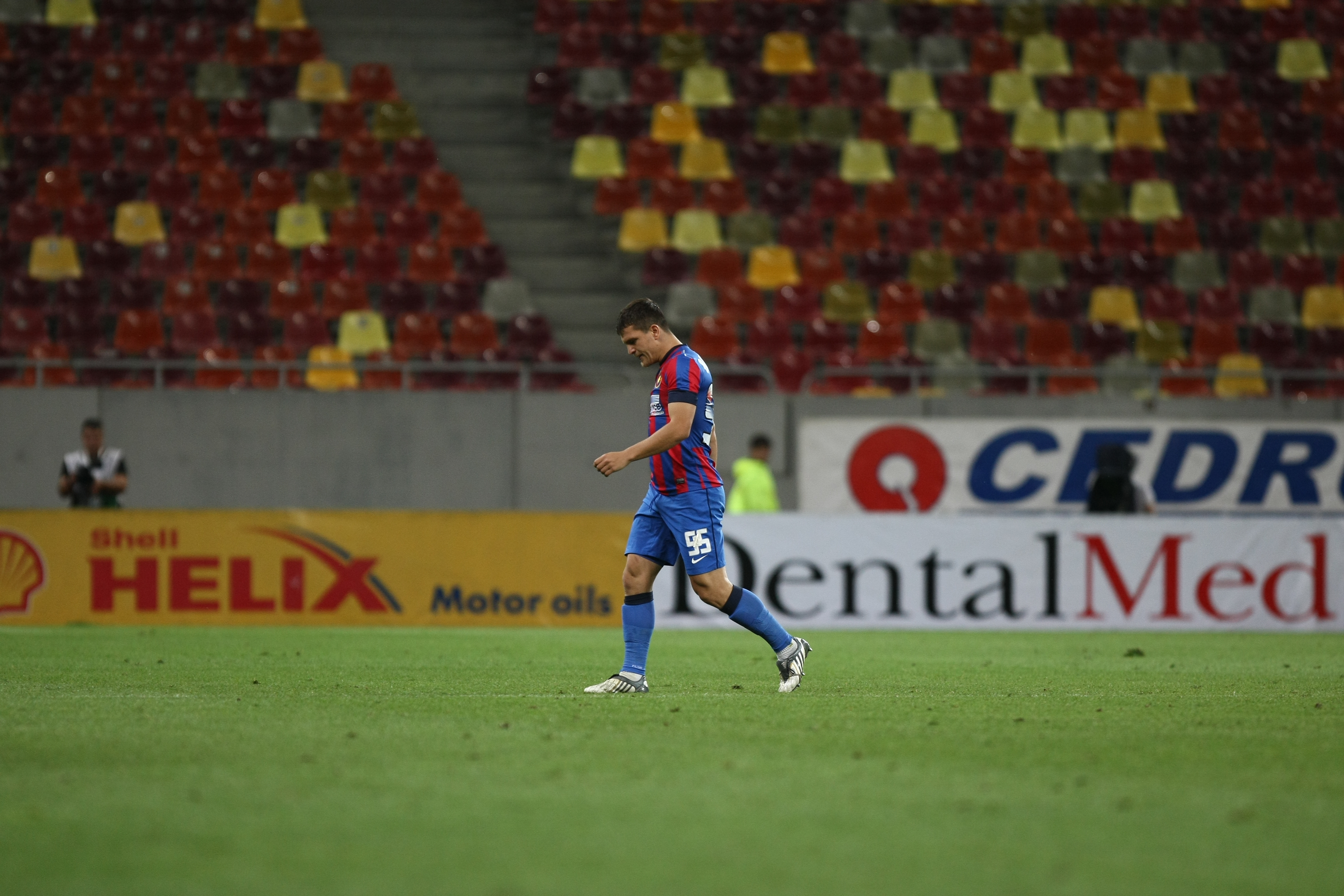 ASTRA - ASA 3-1 şi STEAUA - FC BOTOŞANI 2-0. Rocada mare / VIDEO