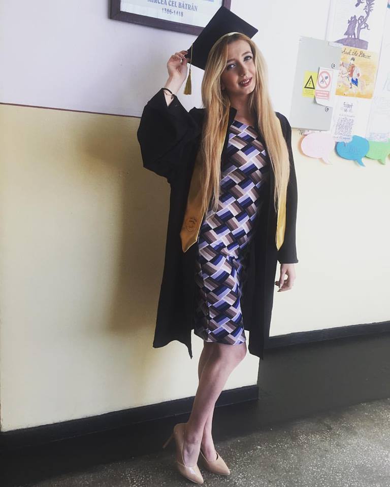 Cumplit. O tânără din Buzău a murit înainte de a susține examenul maturității! Ce postase pe Facebook cu puțin timp înainte