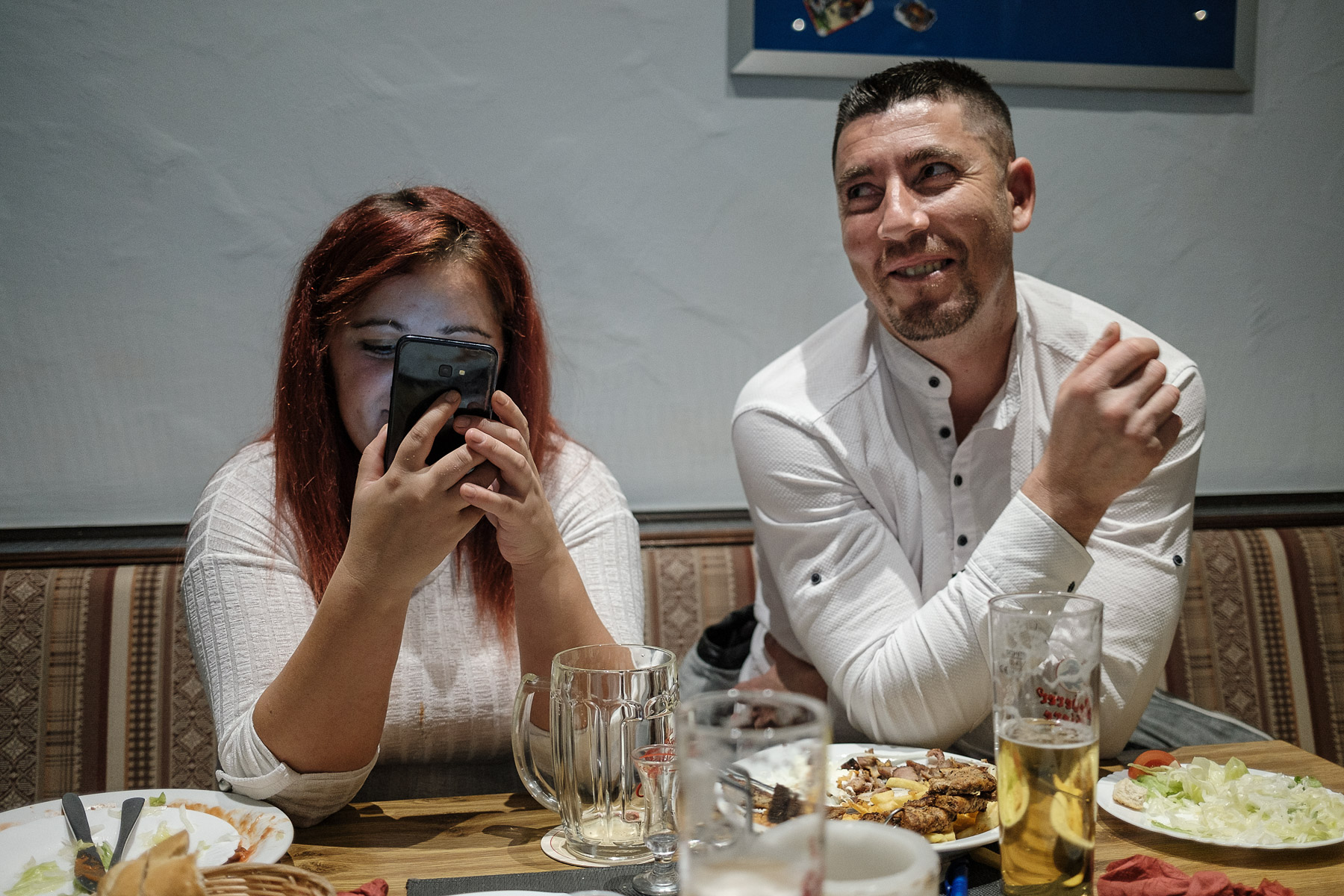 Reportaj din Germania | Părinți și copii despărțiți de granițe: “Avem de toate aici, în afară de copii” și “Când dă prima zăpadă, vine tati meu acasă”﻿
