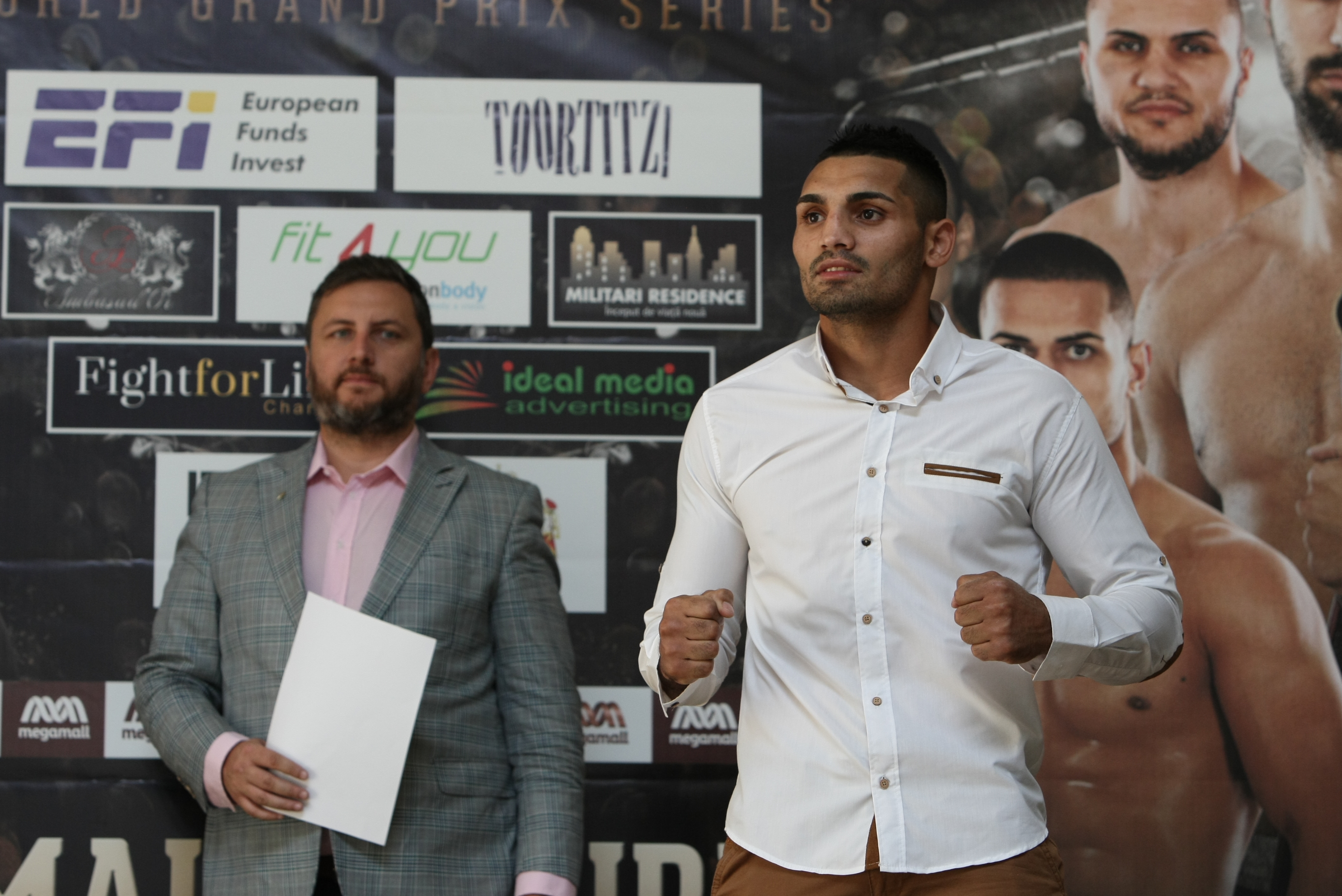 Luptătorii de la Superkombat București au trecut cu bine de proba cântarului oficial / GALERIE FOTO