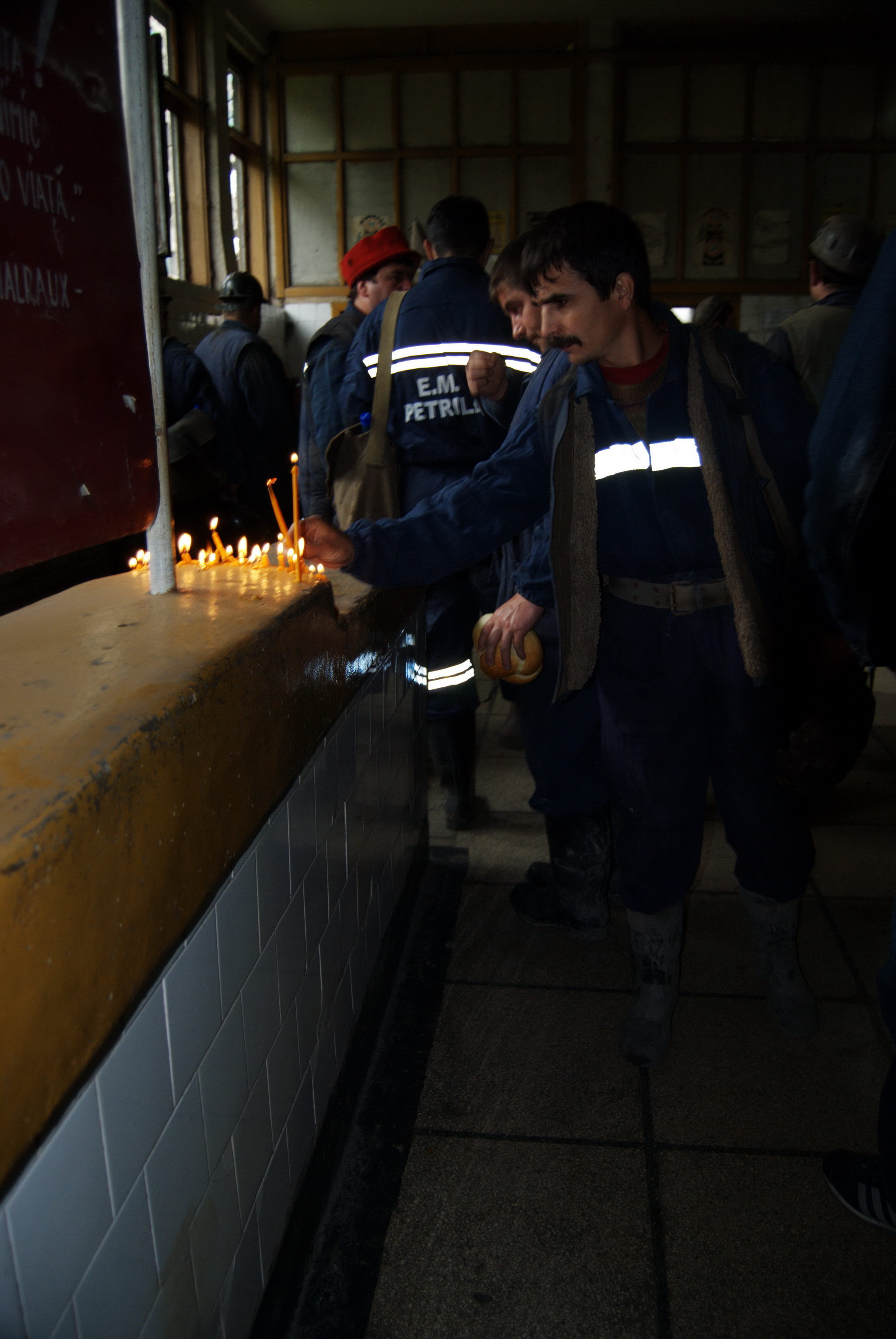 Vinovații pentru explozia de la mina Petrila, soldată cu 13 morți, eliberați din închisoare