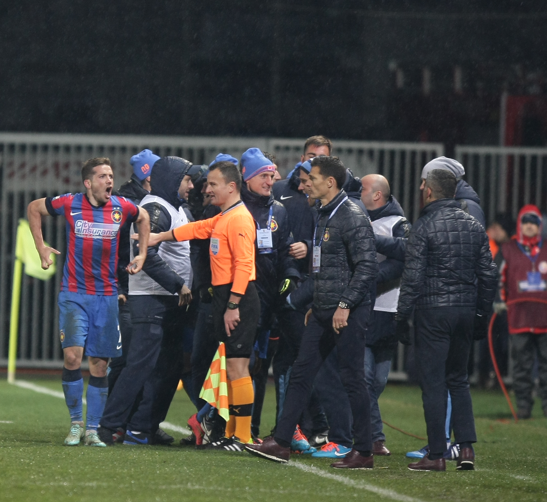 Costel Gâlcă, aproape out de la Steaua! Condiția uneia dintre variantele lui Gigi