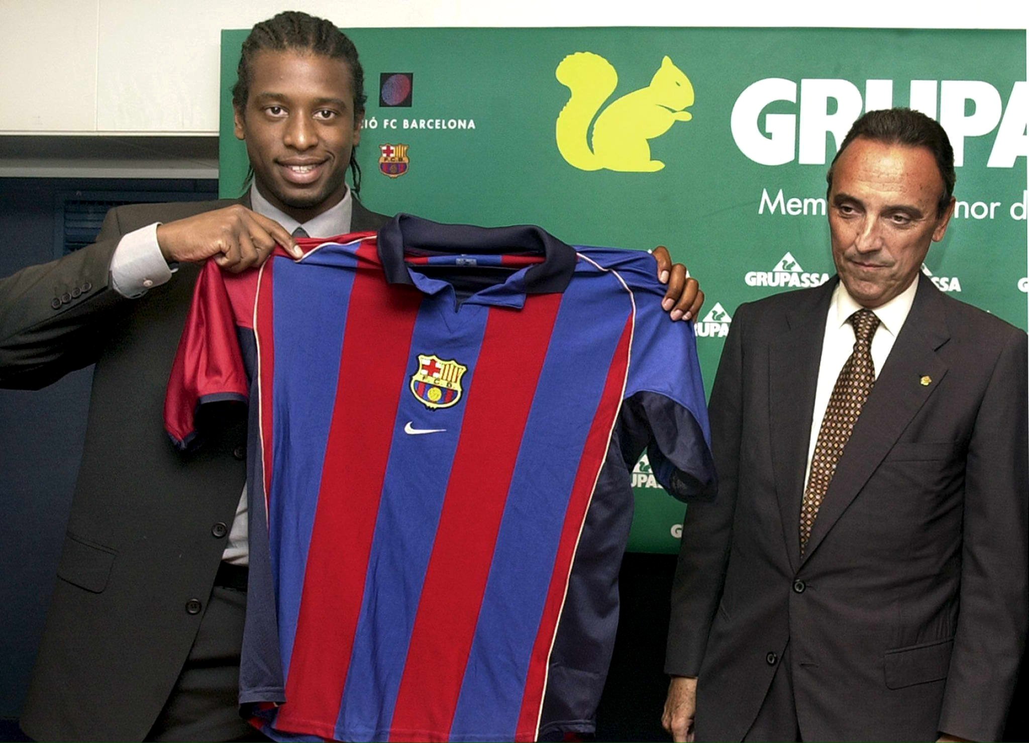 FOTO / Top 5 cele mai proaste transferuri făcute de Barcelona. Un fost dinamovist, pe 3