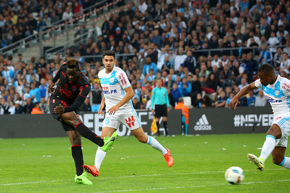 Antrenorul Adrian Ursea vorbește despre sezonul excelent al lui Nice. Cum l-a îmblânzit pe Balotelli și de ce nu se uită la Liga I. ”Nu duc dorul de ceva anume din România” | INTERVIU